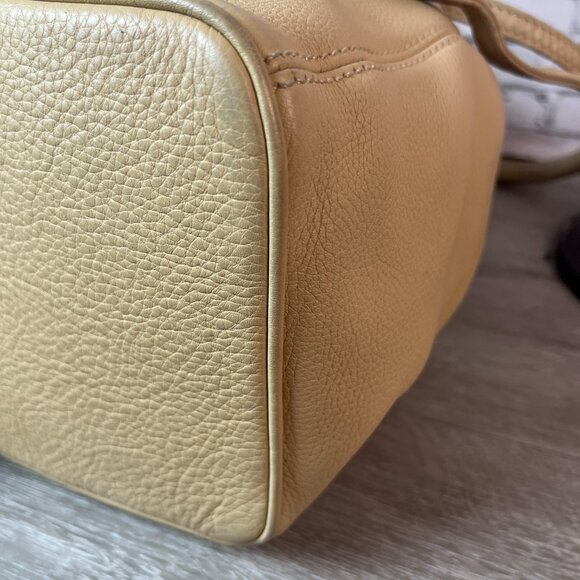 COACH Sonoma Sling Bag Cream  Colored Pebbled Leather #4922 Vintage Backpack main image 5